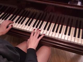 camille's piano student wants private hand help